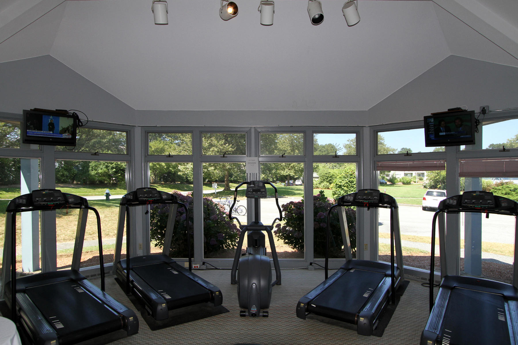 249 Fletcher Lane Brewster MA 02631