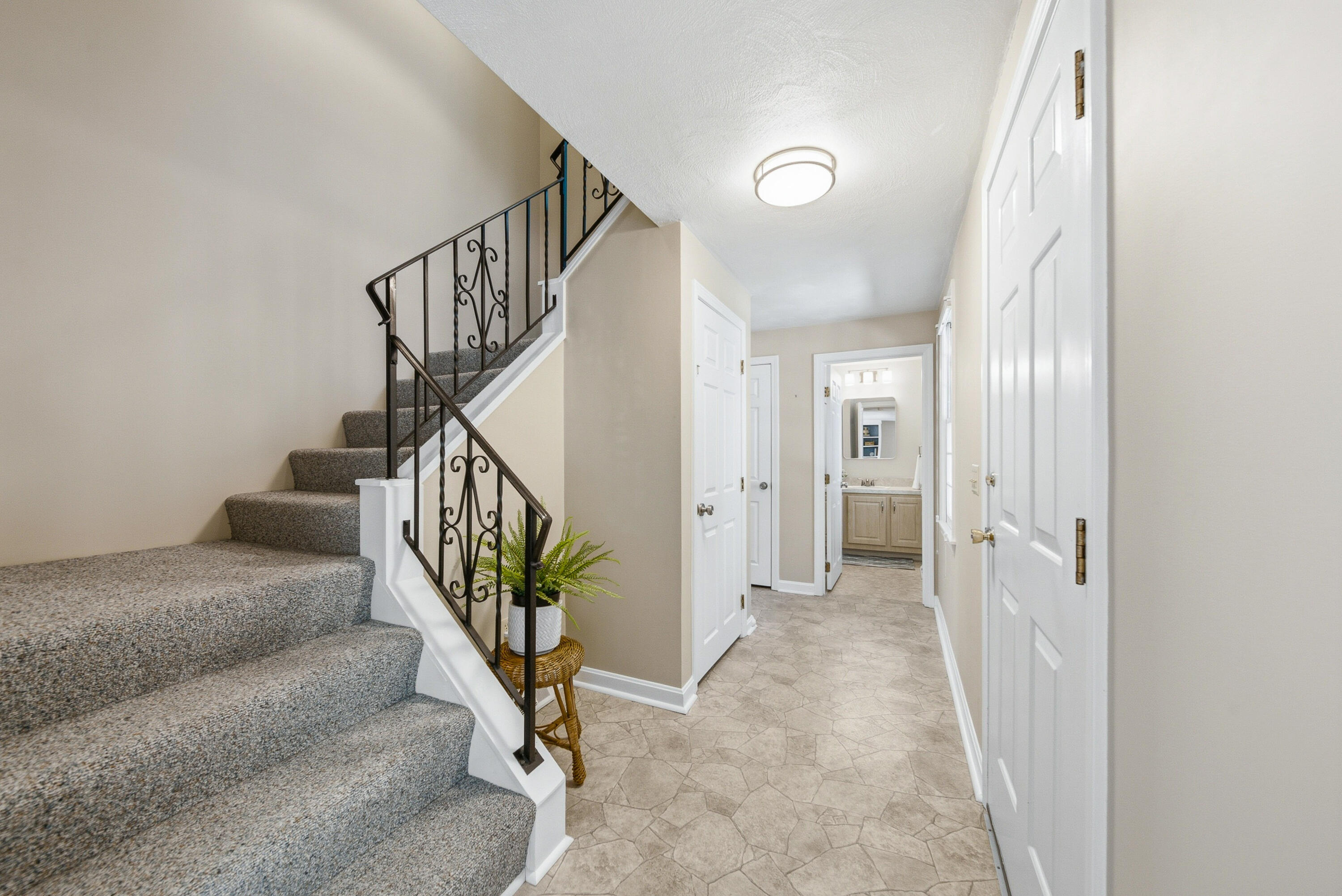 245 W Great Western Road Yarmouth MA 02675