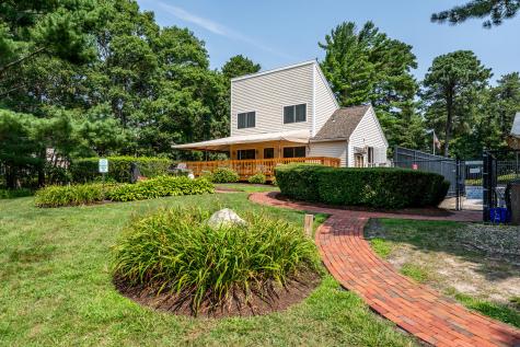 130 Shellback Way Mashpee MA 02649