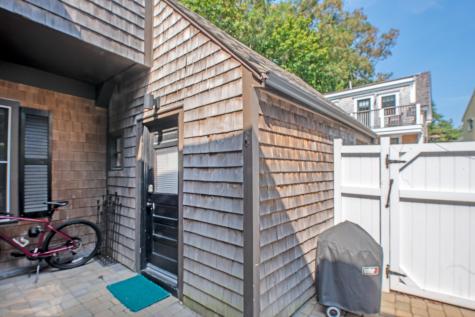 116 Bradford Street Provincetown MA 02657