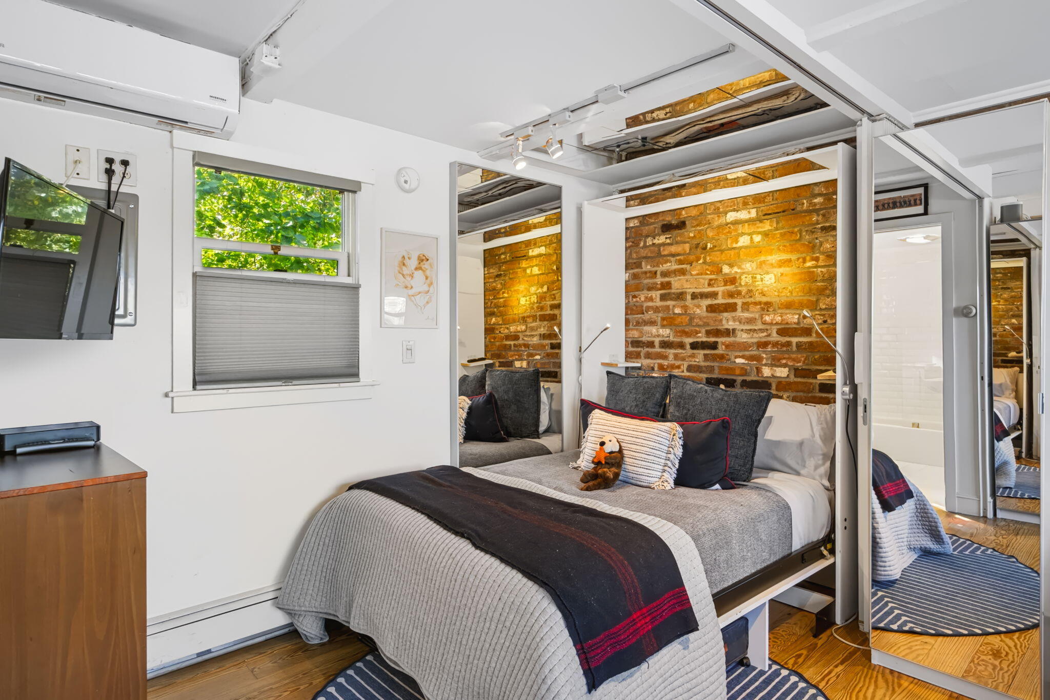 177 Bradford Street Provincetown MA 02657