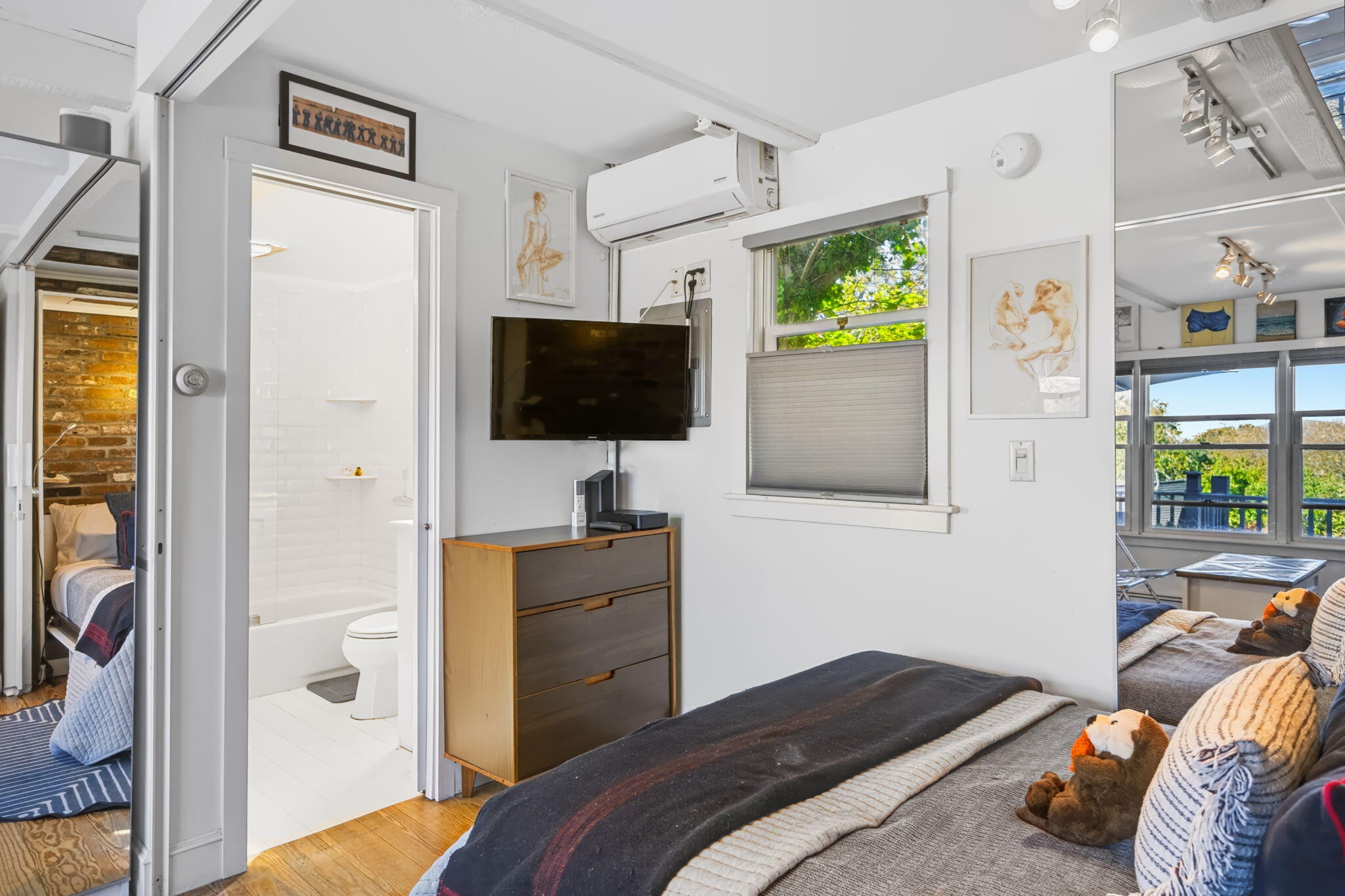 177 Bradford Street Provincetown MA 02657