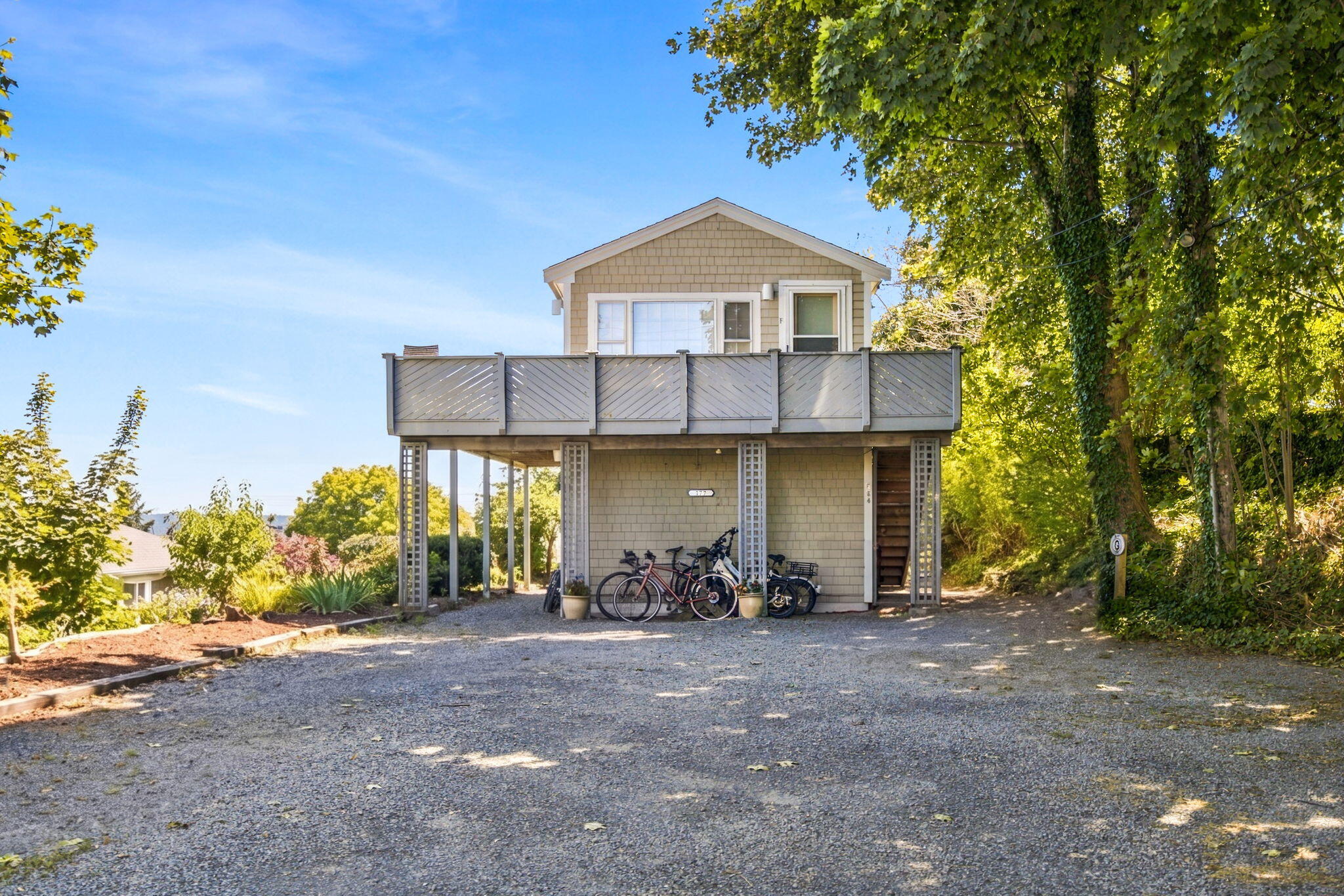 177 Bradford Street Provincetown MA 02657