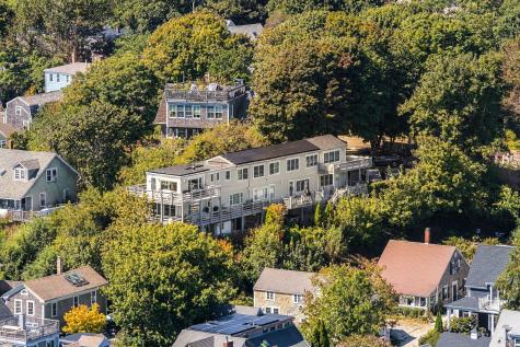 177 Bradford Street Provincetown MA 02657