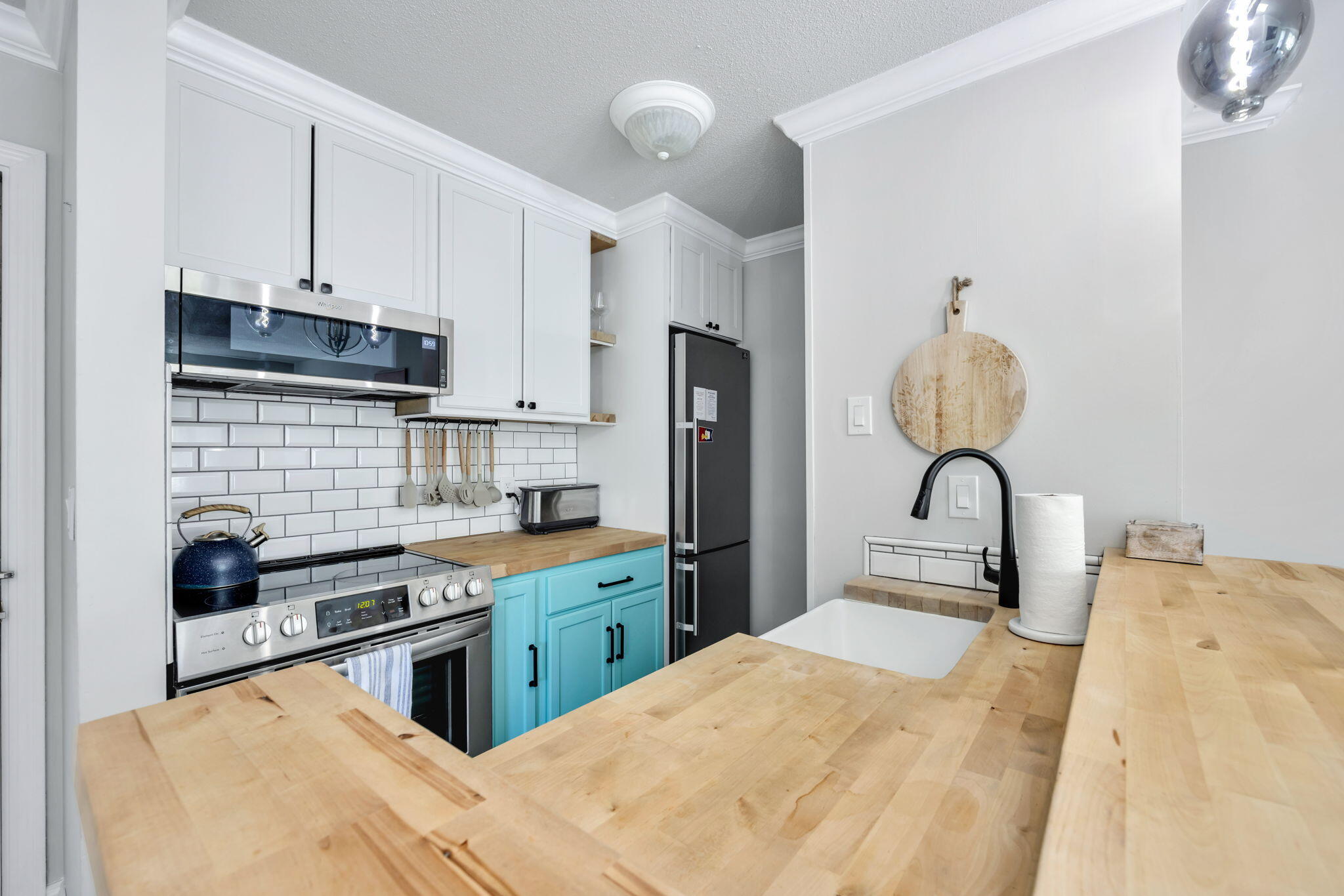 102 Fletcher Lane Brewster MA 02631