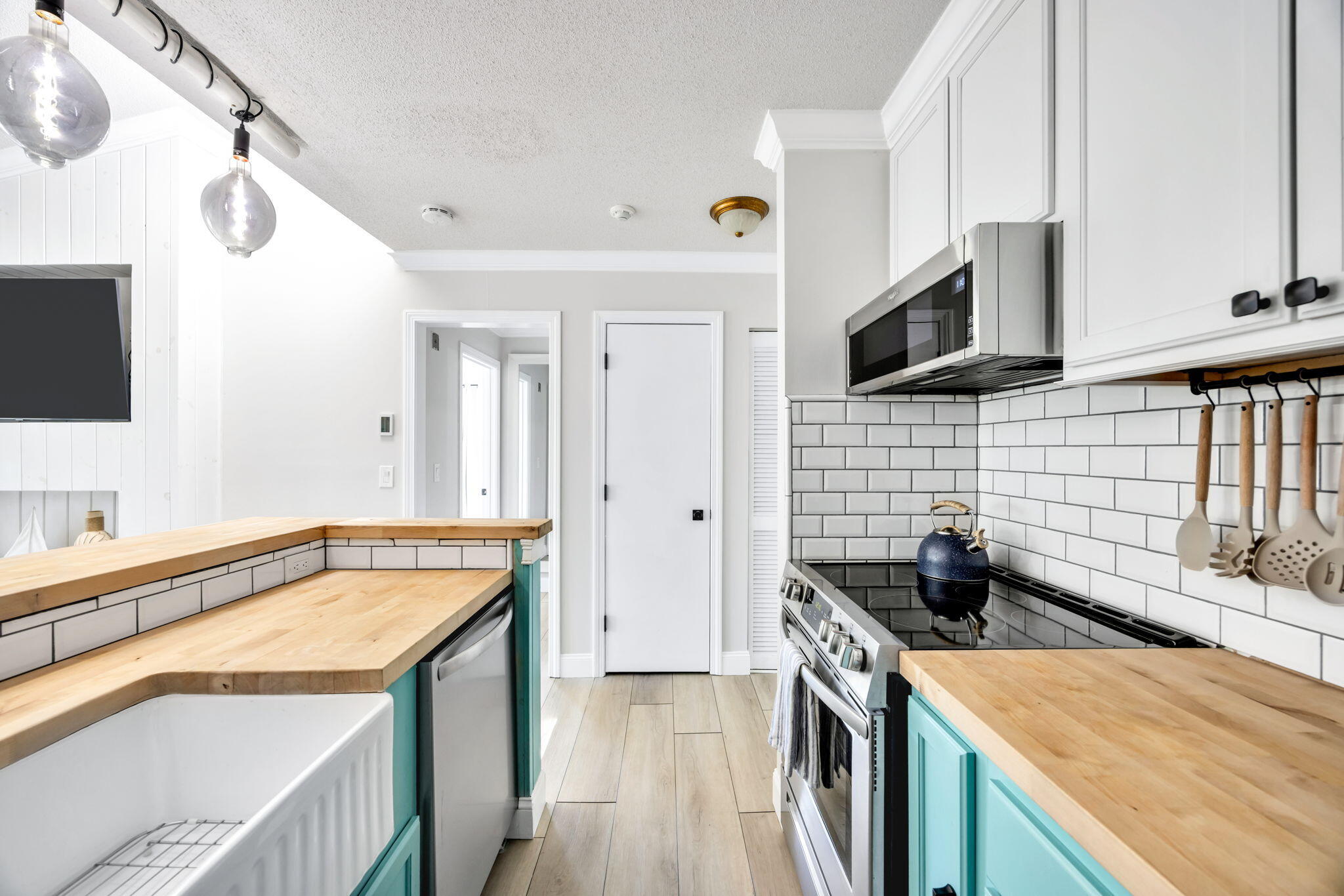 102 Fletcher Lane Brewster MA 02631