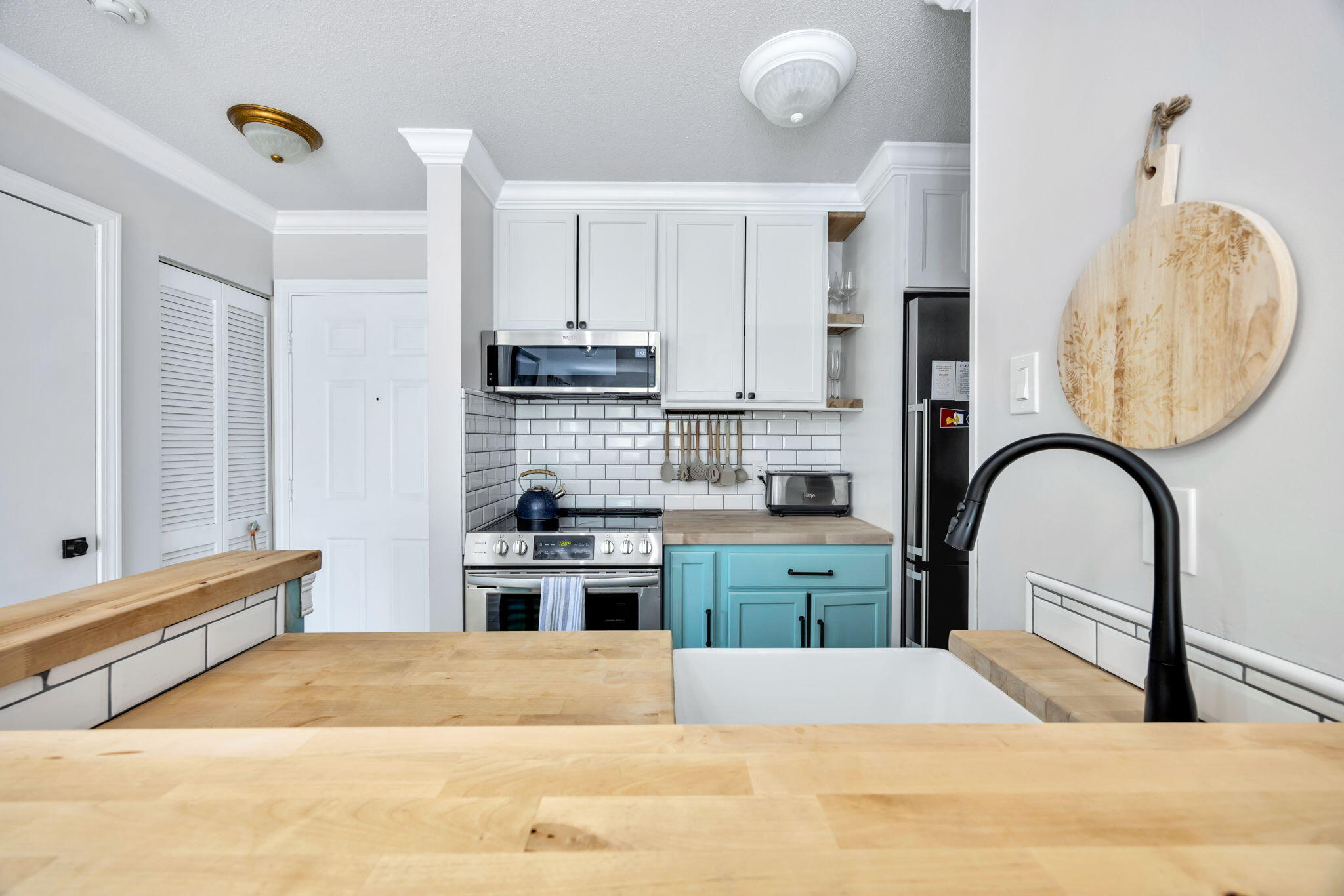 102 Fletcher Lane Brewster MA 02631
