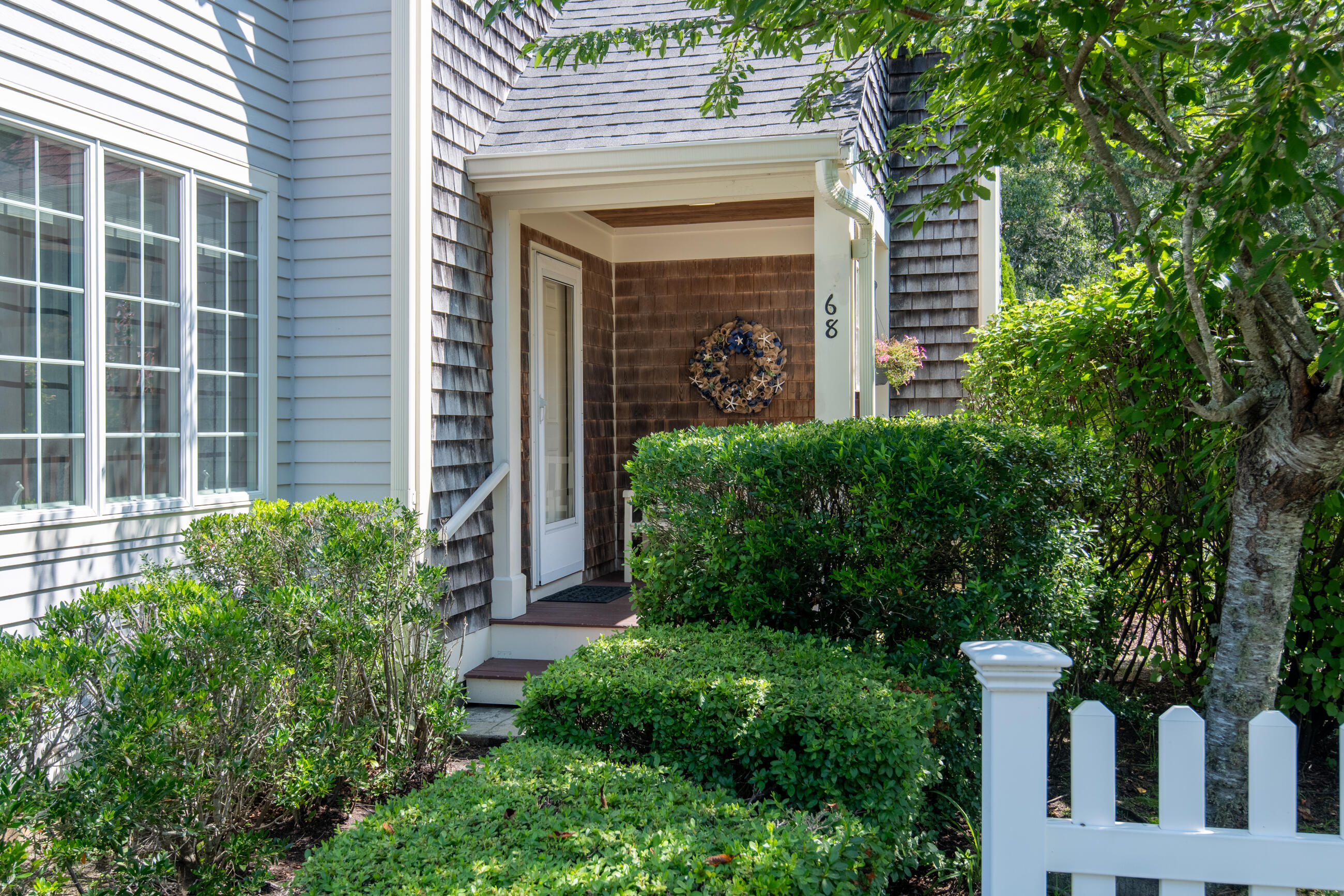 68 Gold Leaf Lane Mashpee MA 02649