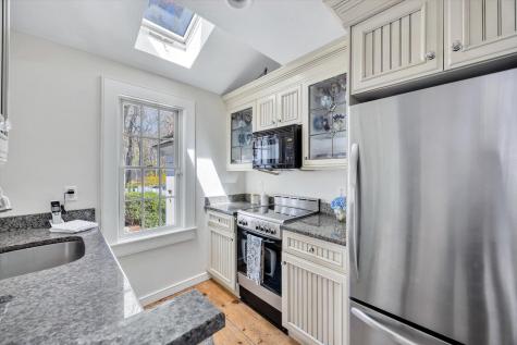28 Flying Cloud Circle Mashpee MA 02649