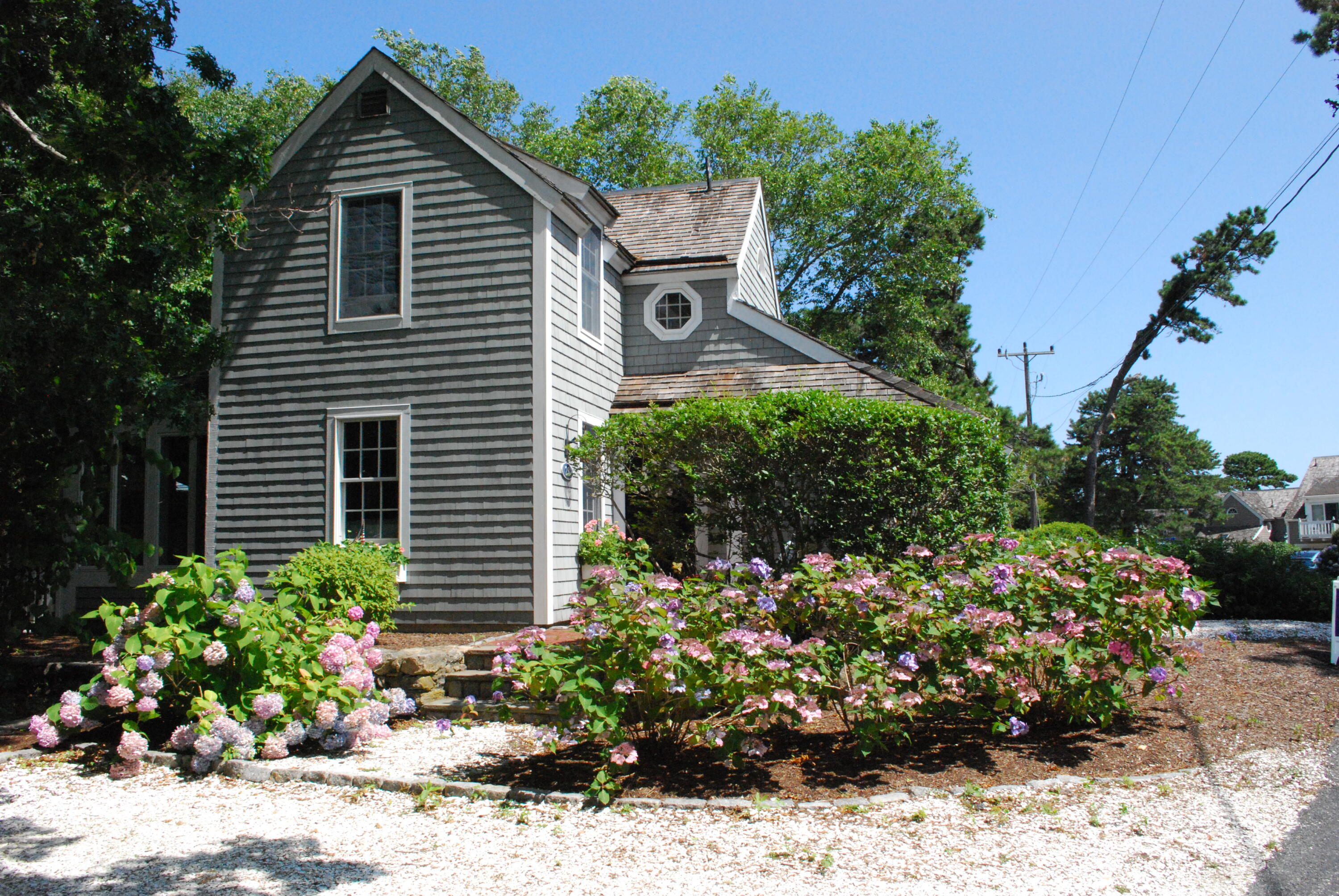 28 Flying Cloud Circle Mashpee MA 02649