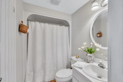 28 Flying Cloud Circle Mashpee MA 02649