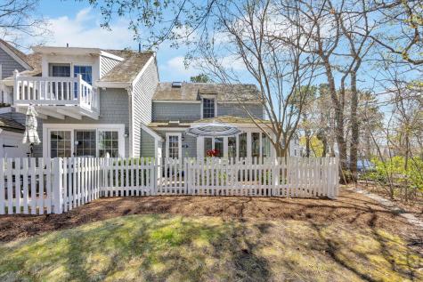 28 Flying Cloud Circle Mashpee MA 02649
