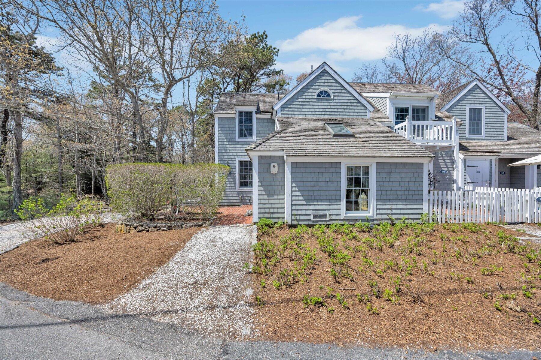28 Flying Cloud Circle Mashpee MA 02649