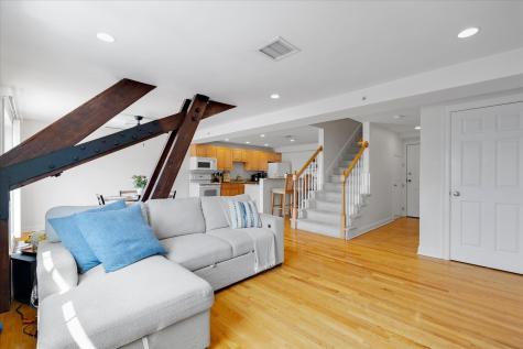 615 Main Street Hyannis MA 02601