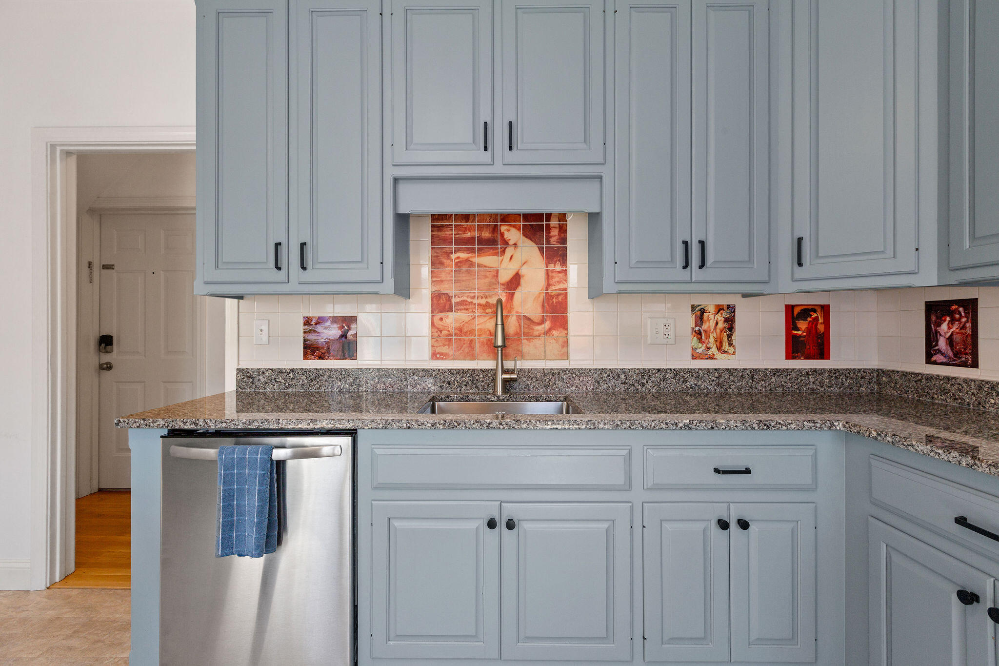 290 Commercial Street Provincetown MA 02657