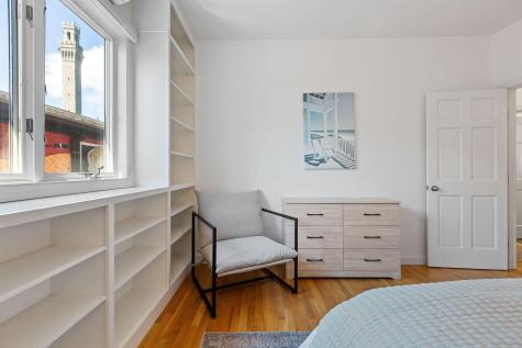 290 Commercial Street Provincetown MA 02657