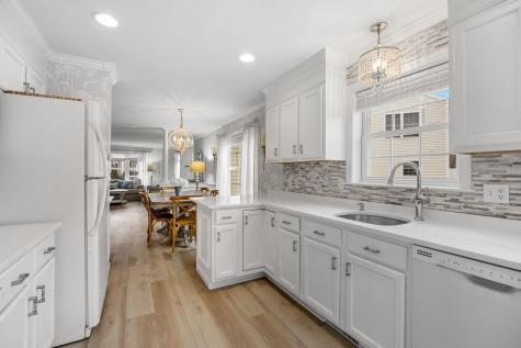 32 Carleton Street Wareham MA 02558