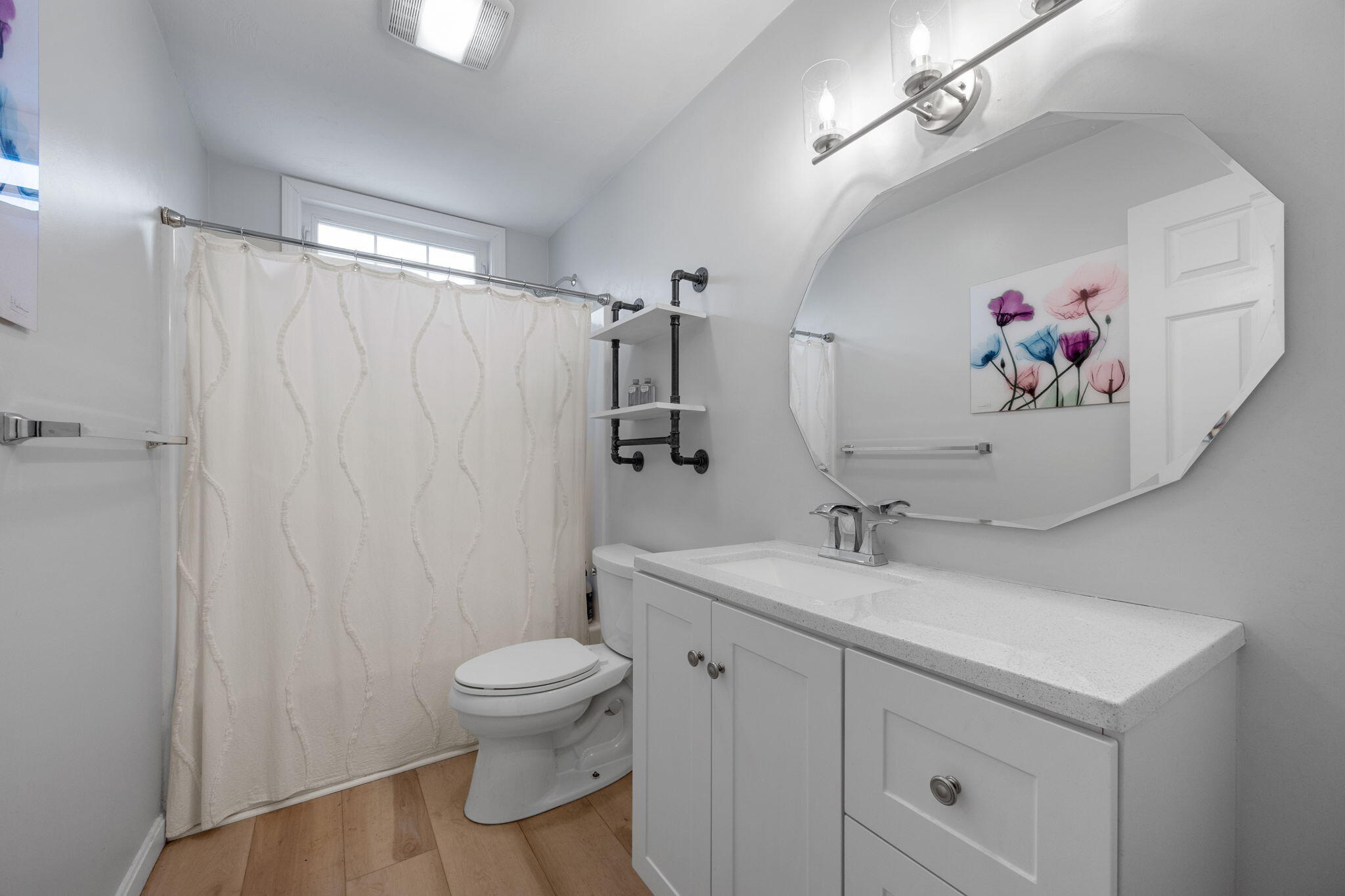 32 Carleton Street Wareham MA 02558