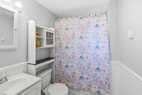 35 Ashumet Road Mashpee MA 02649