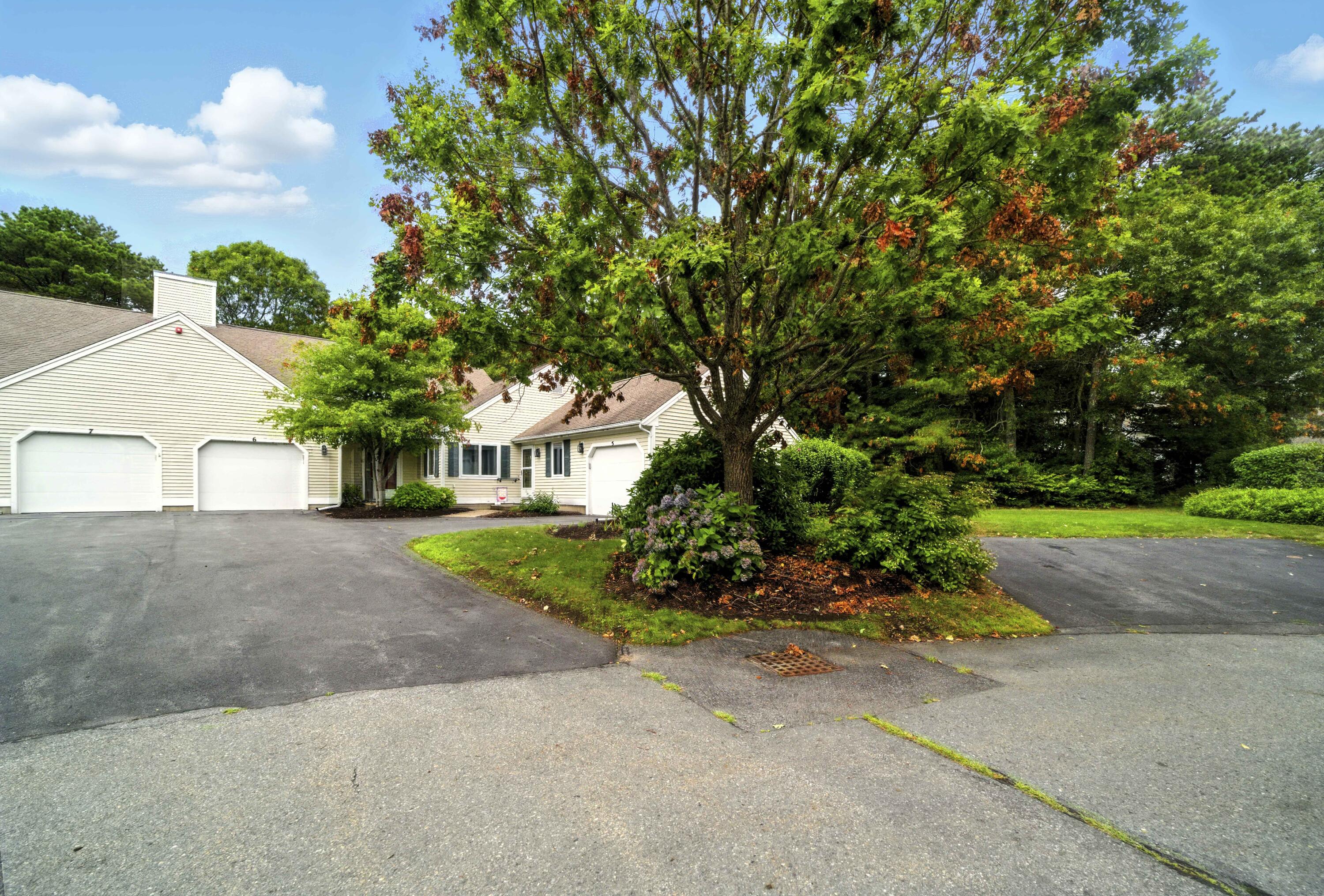 5 Kettle Lane Mashpee MA 02649