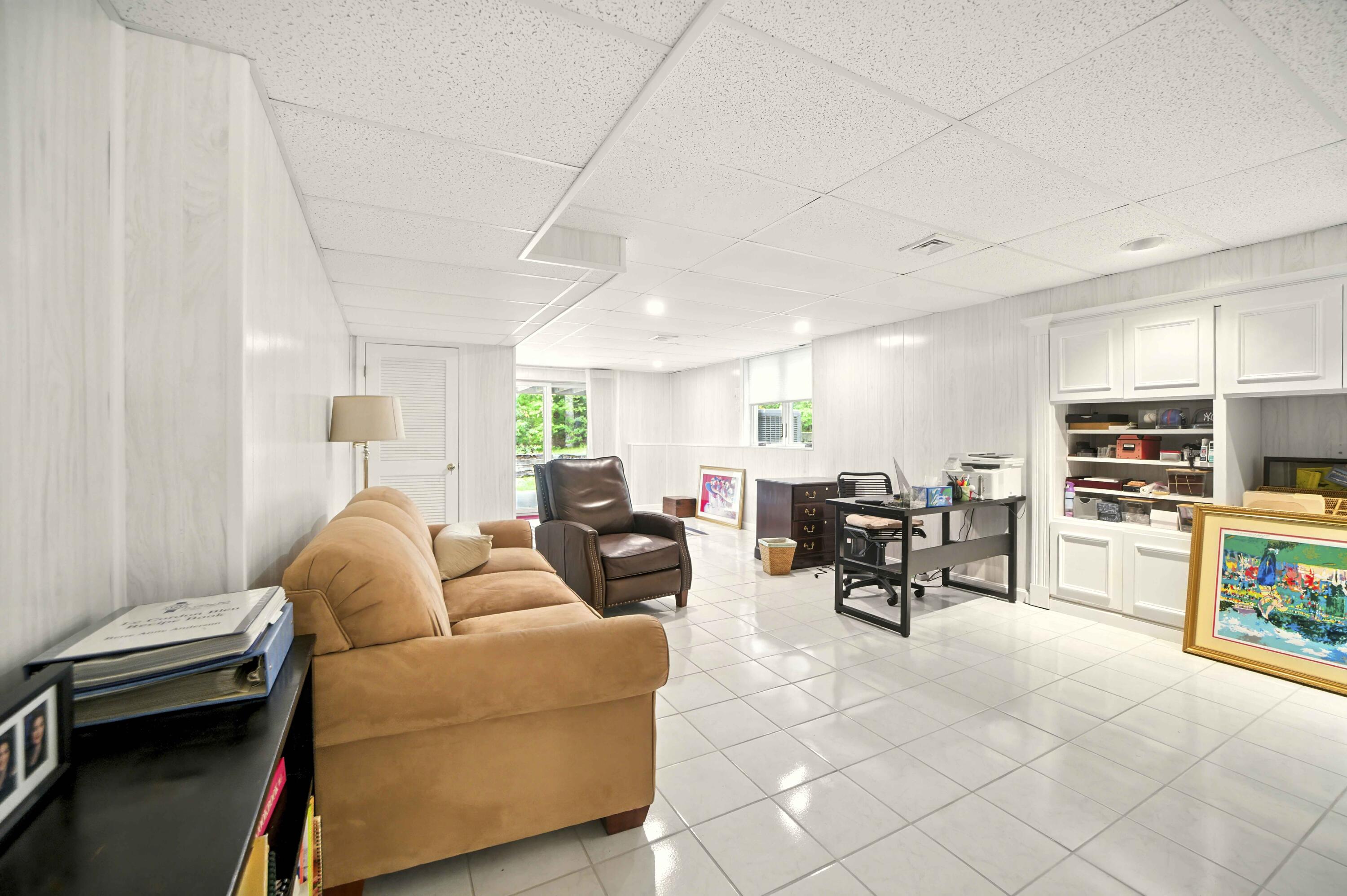 5 Kettle Lane Mashpee MA 02649