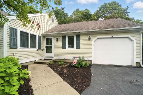 5 Kettle Lane Mashpee MA 02649