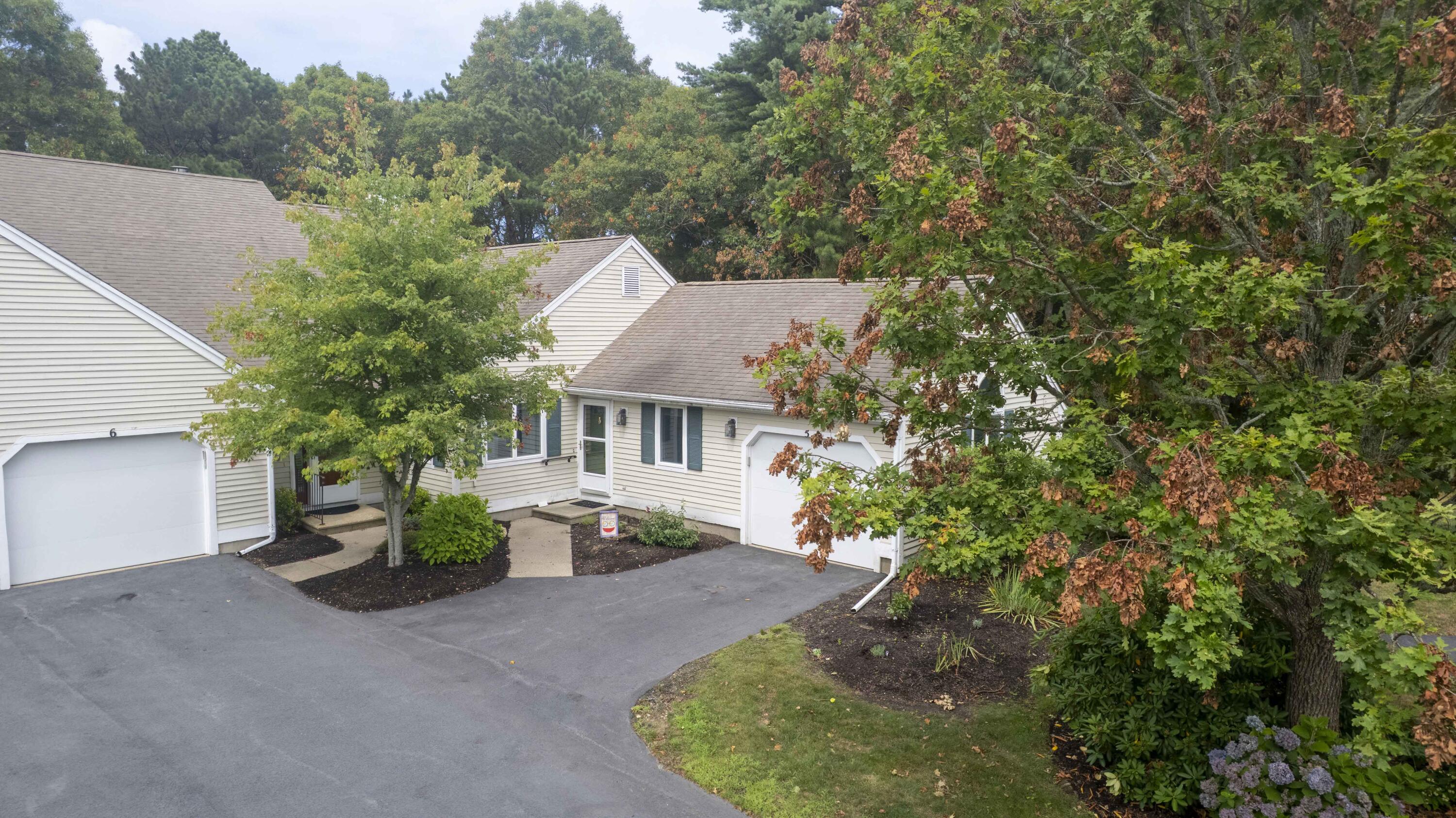 5 Kettle Lane Mashpee MA 02649