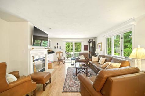 5 Kettle Lane Mashpee MA 02649