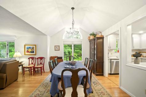 5 Kettle Lane Mashpee MA 02649