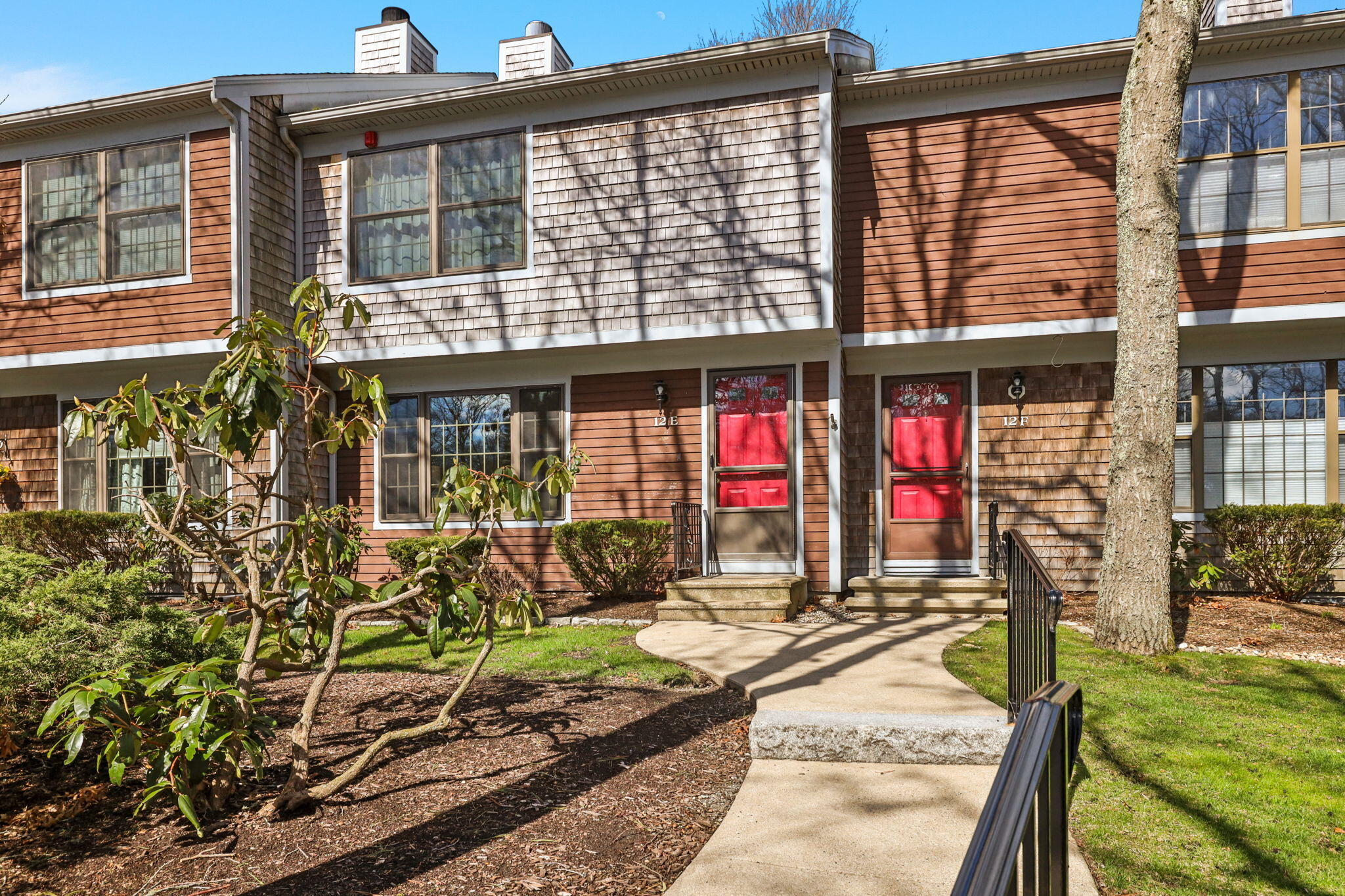 195 Falmouth Road, Unit Apt 12e, Mashpee MA