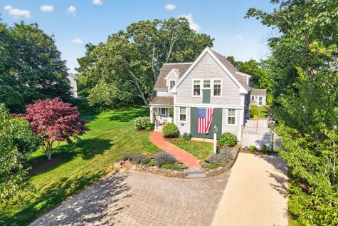 15 Shattuck Place Chatham MA 02633