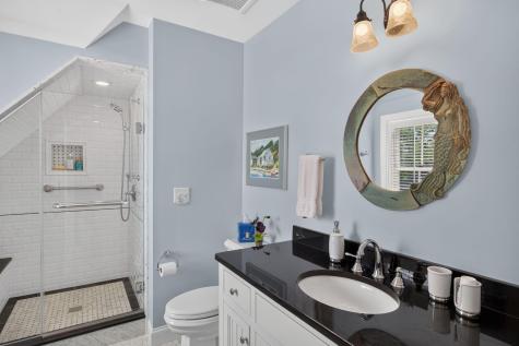 15 Shattuck Place Chatham MA 02633