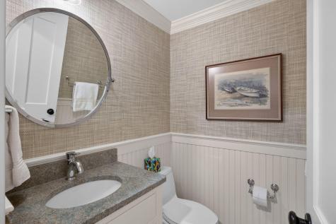 15 Shattuck Place Chatham MA 02633