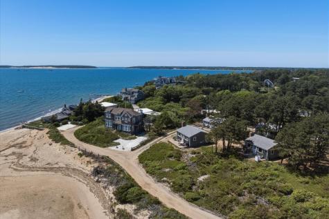 100 Hiawatha Road Wellfleet MA 02667
