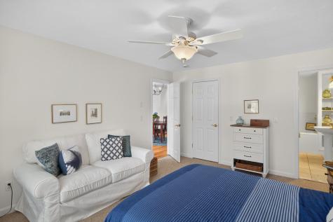 16 Gold Leaf Lane Mashpee MA 02649