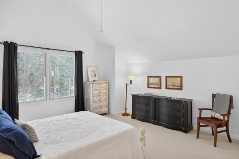 16 Gold Leaf Lane Mashpee MA 02649