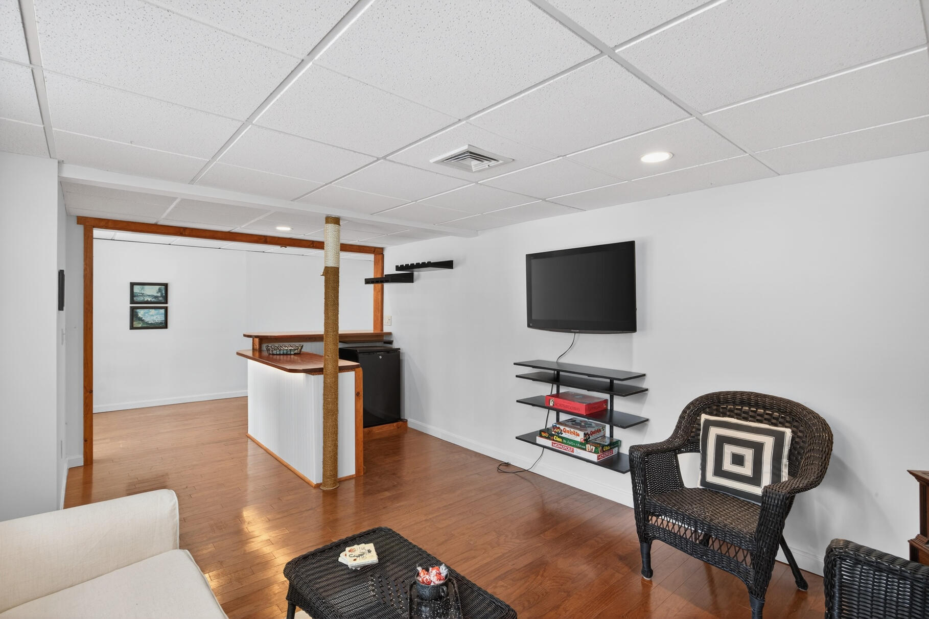 16 Gold Leaf Lane Mashpee MA 02649