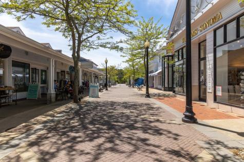 16 Gold Leaf Lane Mashpee MA 02649