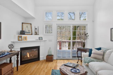 16 Gold Leaf Lane Mashpee MA 02649