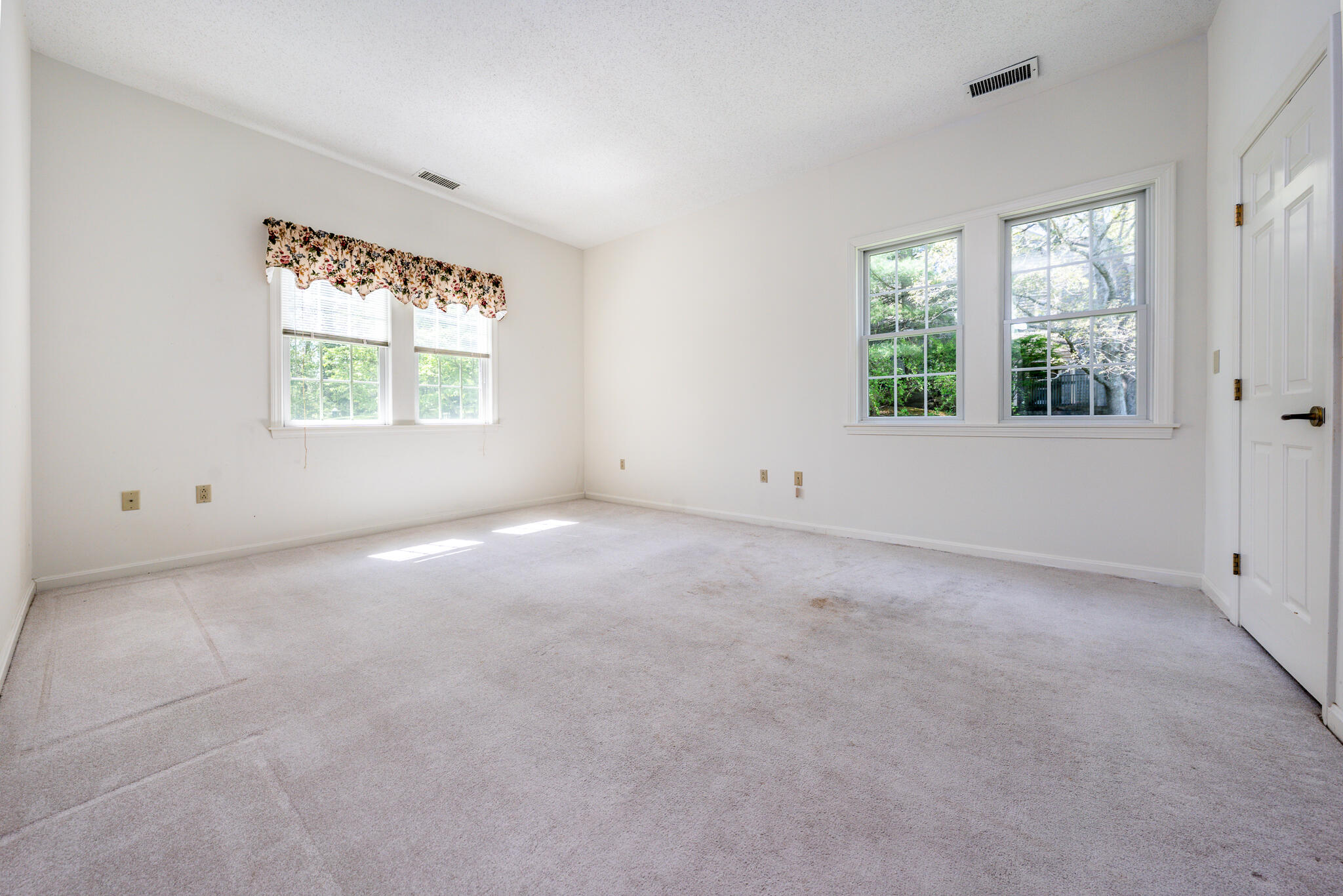 5102 Heatherwood Yarmouth MA 02675