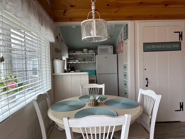 135 South Shore Drive Yarmouth MA 02664