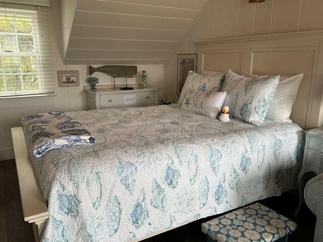 135 South Shore Drive Yarmouth MA 02664