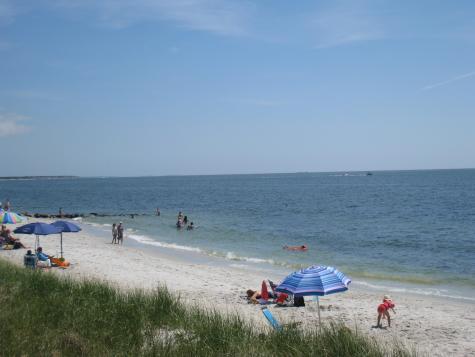 135 South Shore Drive Yarmouth MA 02664