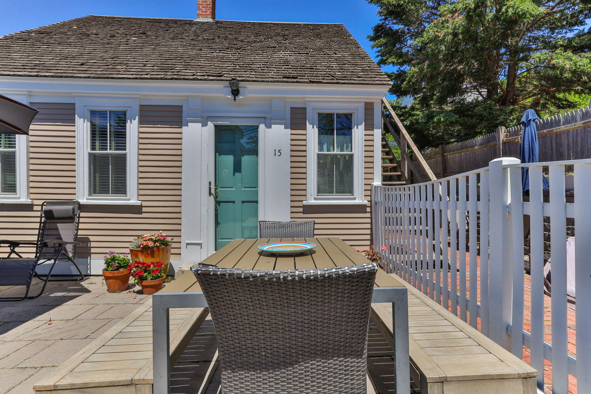 15 Carver Street Provincetown MA 02657