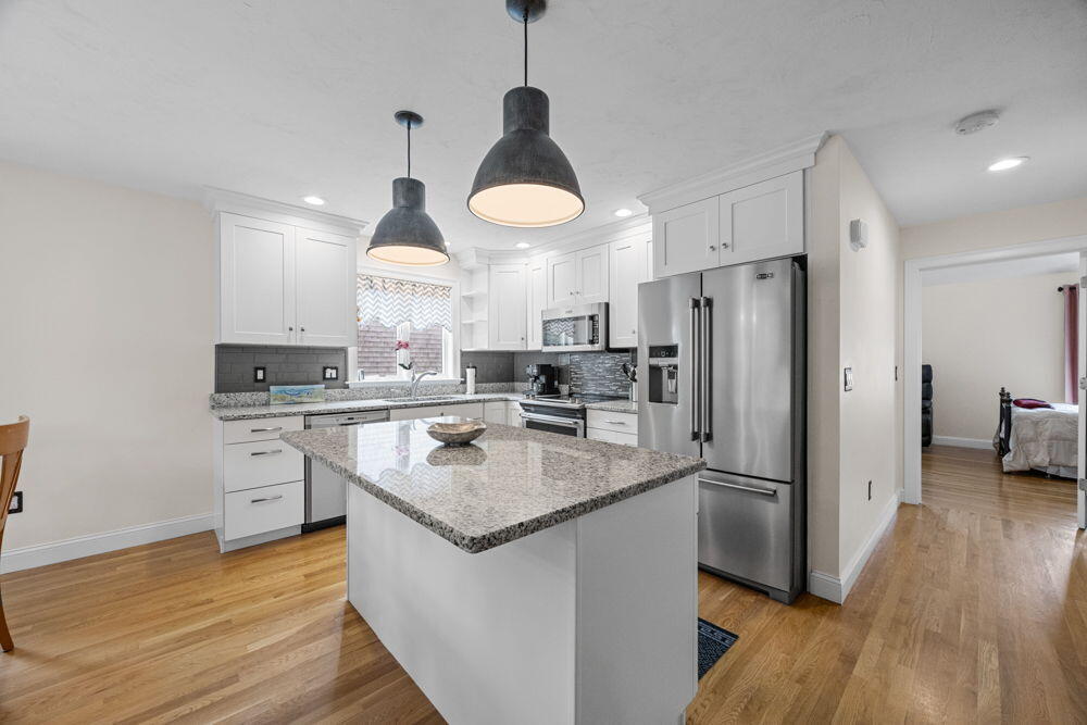 56 Carriage Shop Road Falmouth MA 02536