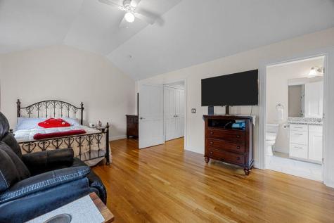 56 Carriage Shop Road Falmouth MA 02536