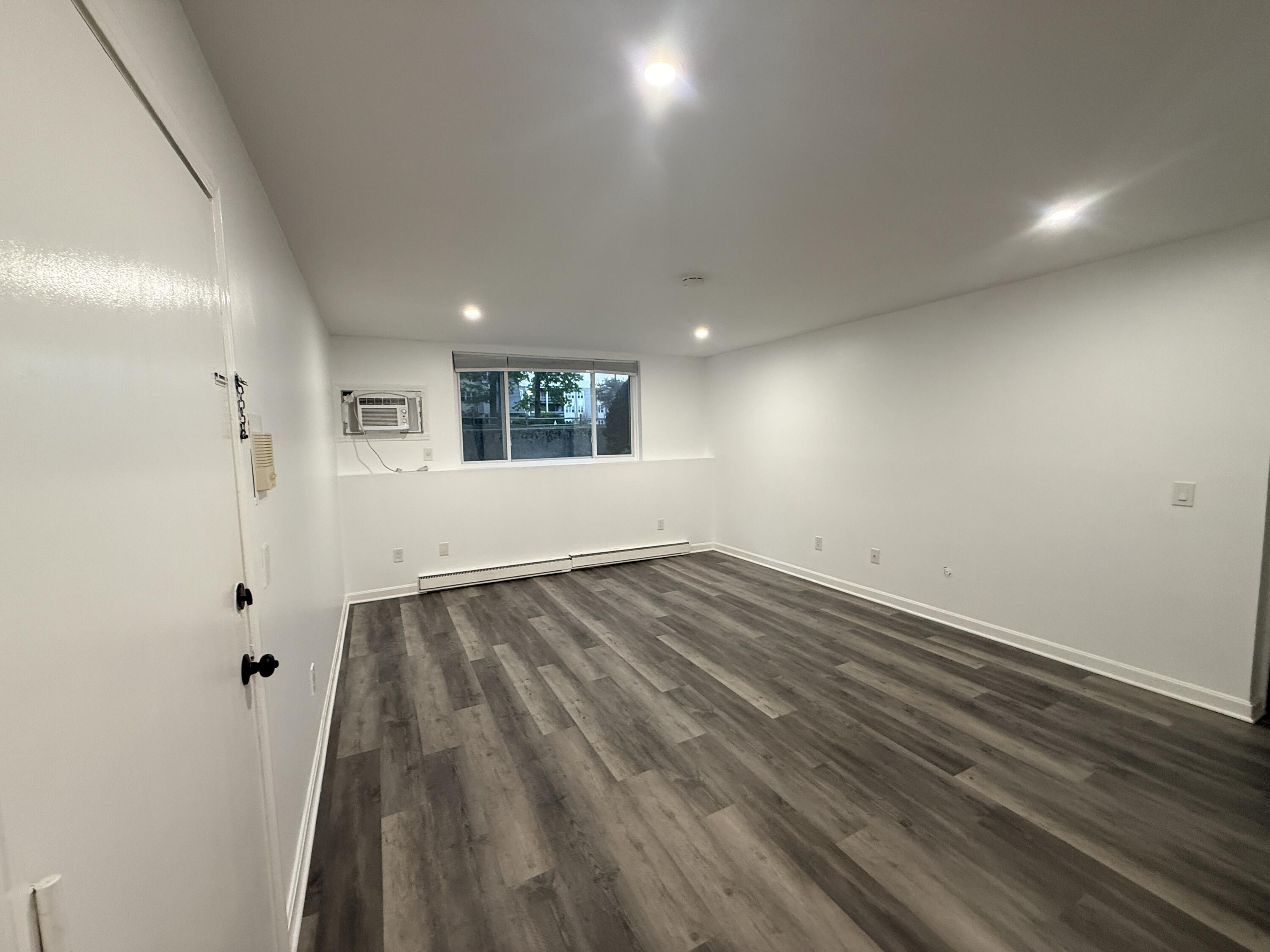 307 W Main Street Hyannis MA 02601