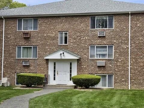 307 W Main Street Hyannis MA 02601