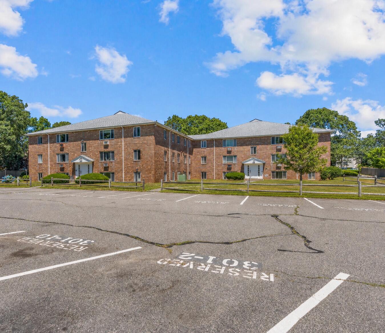 307 W Main Street Hyannis MA 02601