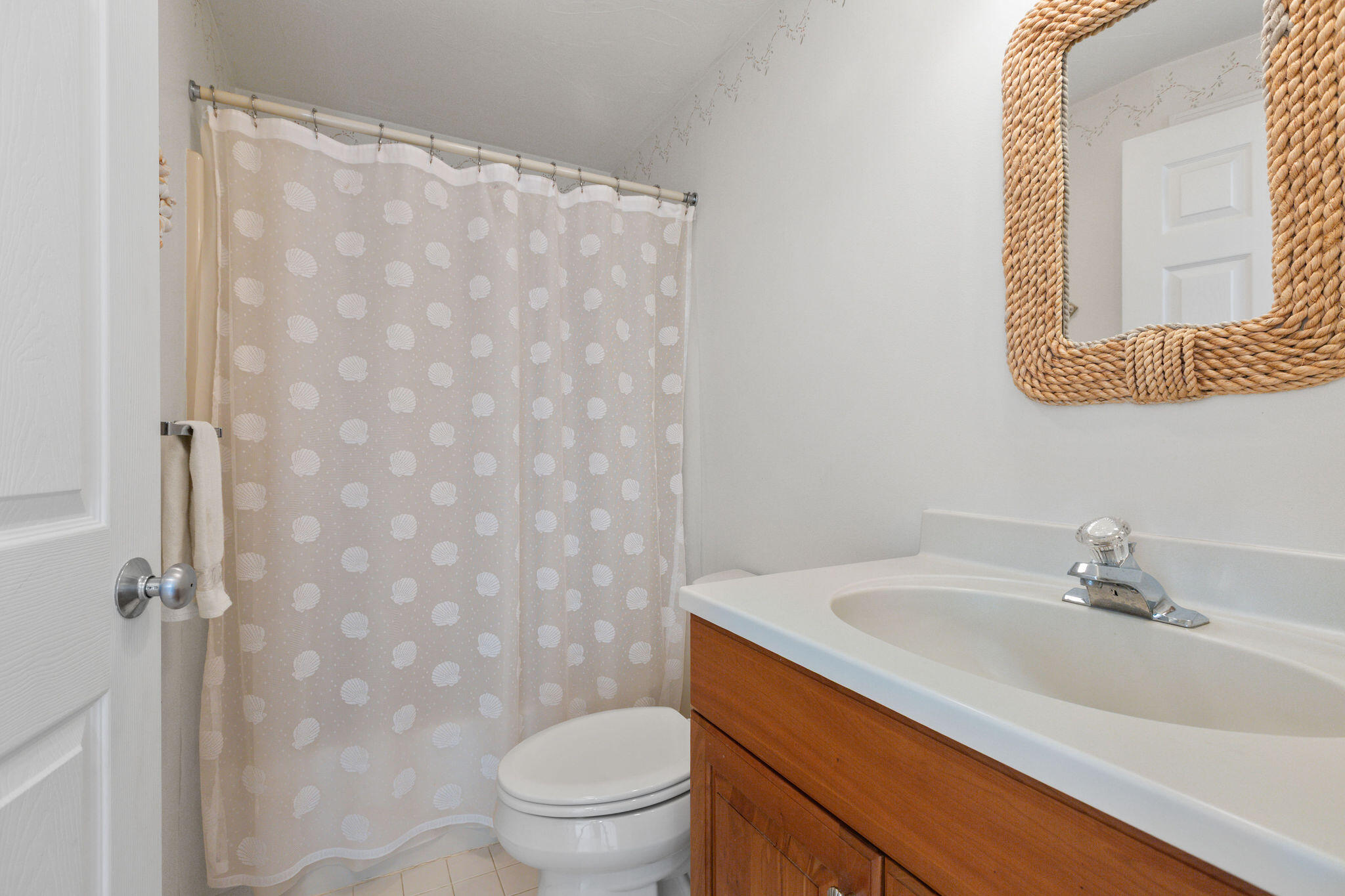 28 Wildflower Lane Yarmouth MA 02675